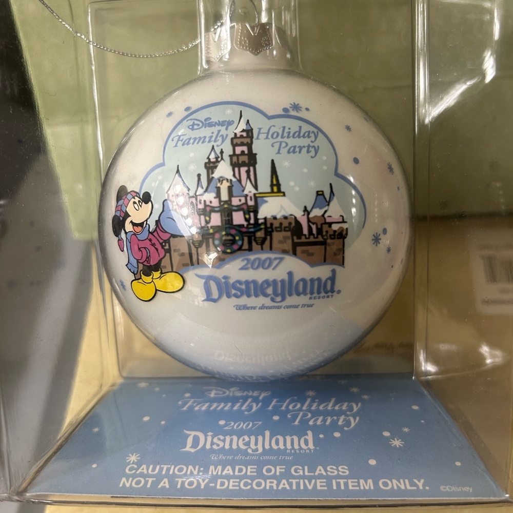 Mickeys Family Holiday Glass Ornament